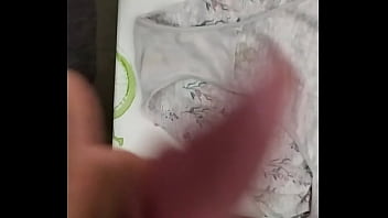 Corrida En Bragas De Mi Mujer 190