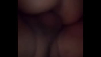 Me Tiran Bien Rico Y Mi Conchita Se Pone Mojadita De Tanto Placer