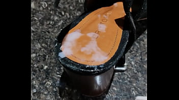 Gozando No Sapato Da Amiga 2