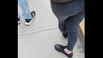 Hermoso Culo En El Paradero De Lima