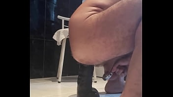 Me Acaricio El Ojete Con Mi Dildo Gordo – Anzzosan