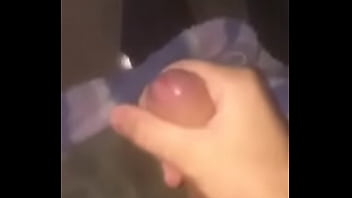 Antes De Dormir Uma Punhetinha Gostosa E Uma Gozadinha Pra Relaxar. Procuro Mulheres Pra Sentar Nessa Pica