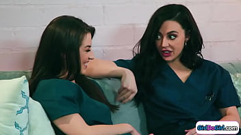 Two Bff Roommates Lick Each Others Pussy