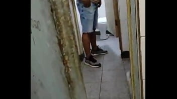 Banheirão Com Roludo No Rj