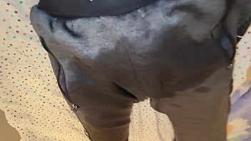 Gaste85, Peeing In My Bed – wetting-pants, peeing-in-pants, peeing-in-bed, wetting-bed – Video 1877701