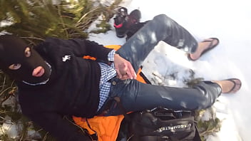 Masturbation In The Snow