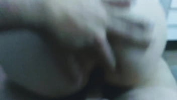 Sentando Com A Joia No Cuzinho, Da Um Tesao Do Caralho De Ver