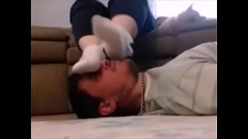 Frilly Stock Face Stomp – Queen Christy