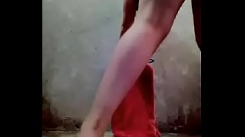 María Mueve Su Culo