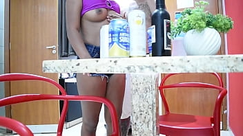 Na Cama Da Minha Mulher Com A Amiga Dela Puta