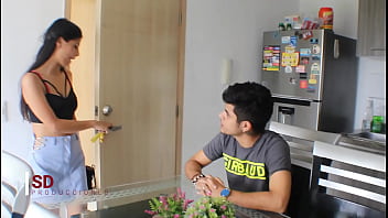 A Mi Hijastra Le Encanta Mi Polla Porno En Espanol