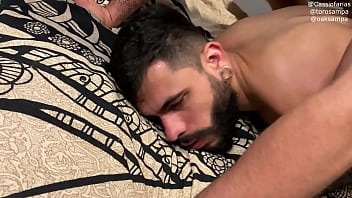 Daniel Toro, Léo Oak _ Cassio Faria – Fucking The Little Bear Bereback