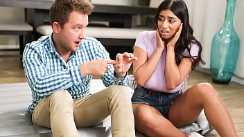 Natural Big Tits Brunette Violet Myers Fucks Her Stepsister’ Crush