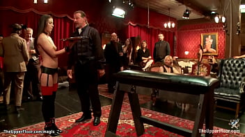 Submissive Slaves Swapping Cum