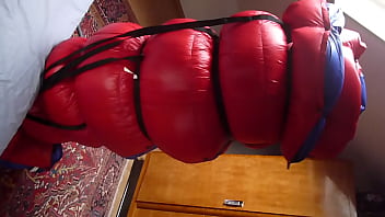 Nylon, Bondage, Shiny, Couette – Bdsm – 2025 – Steamy – Show – Video 1633496