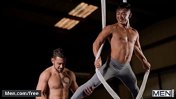 (dante Colle) Fucks (dale) Missionary While Dale Suspends In Midair With The Aerial Silks – Men