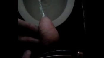 Peeing After Holding It In Work For 11 Hours