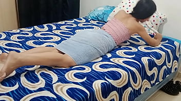 Entro Al Cuarto De Mi Jovencita Hermanastra Para Poder Follarmela – Porno En Espanol