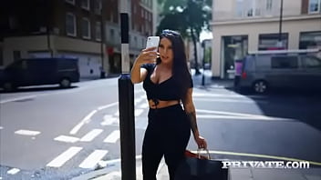 Nykee Cruz, Big Booty Latina Debuts With Interracial Anal