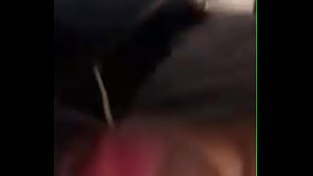 Travesti Haciendo Botar Leche A Amigo