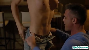 Big Tits Tranny Babe Jade Venus Gives Straight Guy Anal Treat