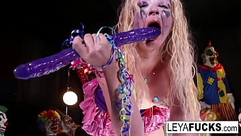 Crazy Clown Leya Takes Her Aggressions Out On Her Pussy – pussy, tits, blonde, babe, pornstar, ass, bigtits, masturbation, solo, nude, harcore, puba, leya-fal – Video 1322290
