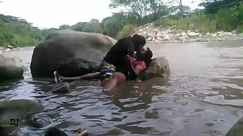 Una Escapadita Y Una Folladita