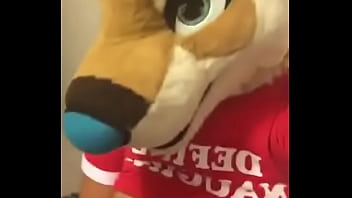 Freyashibe Mostrando Sus Tetas