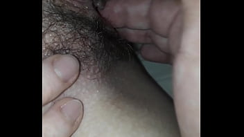 Meu Corninho Gosta De Me Masturbar Todos Os Dias Depois Que Chega Do Trabalho E Eu Fico Toda Molhadinha.