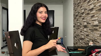 Llego A Un Acuerdo Con Mi Hermanastro Y Le Doy Una Gran Mamada-cum Boca Parte 1