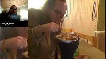 Eating before dance 12(2022-06-21, 2 days since last orgasm)