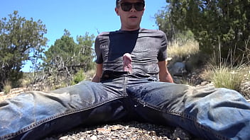 Wetting While Rockhoudning