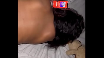 Follandola , Cuando Usa El Telefono