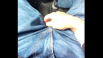 Gaste85 – Peeing-in-jeans, Wetting-jeans, Peeing-in-truck – Unknown – 2025 – Sexy – Scene – Video 1402153
