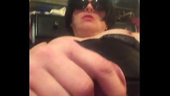 Cd Nikki Sexy Smoking And Sexy Cumming