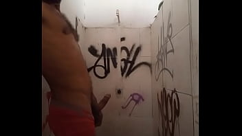 Heterosexual Le Gusta Que Lo Sacando Chorros De Leche