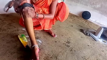 The City Boy Inserted His Cock In The Pussy Of The Sister-in-law Of The Village. Bhabhi Took The Water Of The Cock In Her Pussy Yourrati