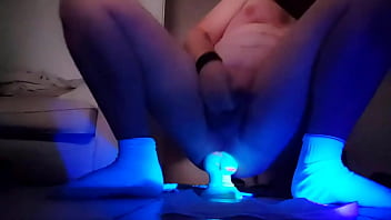 Goldenchibre – Uv Dildo In Ass