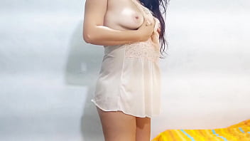 طبوني مبغاش يبرد عليا تيسخن ليا نهار كامل