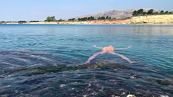 Outdoor, Floating – Unknown – 2025 – Steamy – Show – Video 1316909