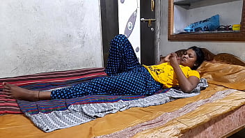 18 Year Old Indian Tamil Couple Fucking With Horny Skinny Sex Guru Giving Love To Gf – Full Hindi