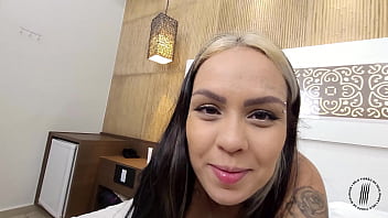 J_ No Red A Deliciosa Evelyn Buarque Dando Gostoso Na Série Mais Direta Do Brasil : Gonzos _ Gozos!!