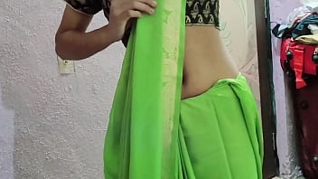 देसी भाभी ने कहा मुझे की चोदो मेरी चूत बहुत गर्म हुऐ है