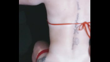 Dando O Cuzinho Para O Dotado!