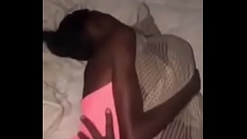 Petite Prend Une Belle Queue Noire