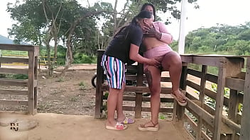 Me Culie A Una Campesina En El Potrero