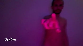 Chico Caliente Bailado Con Luz Morada