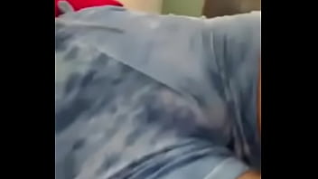 Menina Do Peito Duro Malhando Shortinho Marcando A Buceta