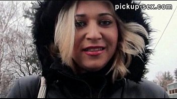 Amateur Linda Ray Flashes Her Tits And Pounded For Some Money - hardcore, european, blowjob, amateur, public, flashing, money - Video 6250107