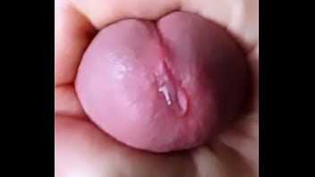 Hd Intimate View Of Franz Edging As His Humungous Cock Tip Is Dripping Precum (dreamnude / Franz Schneider)